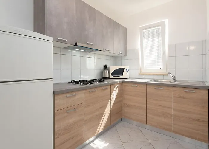 Holiday home Kuca Anea